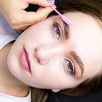 رفع الحاجب خطوة بخطوة