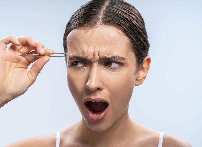 اكثر 10 اخطاء شيوعا في مكياج الحواجب